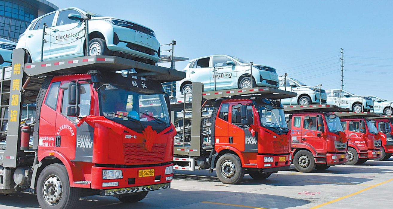 Low-Speed Electric Vehicles: Smart Mobility for Short-Distance Needs