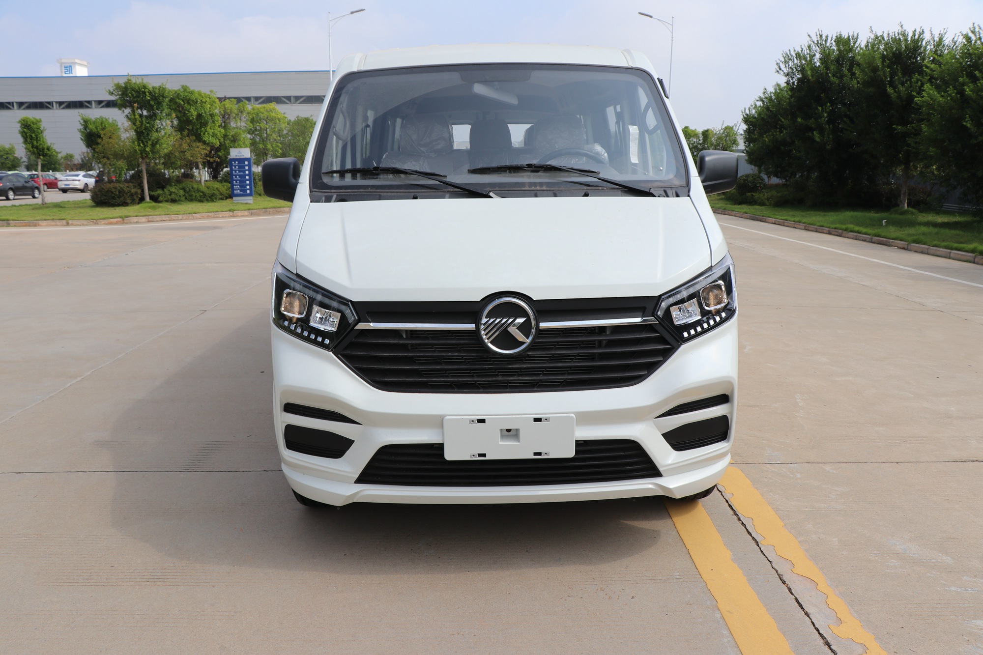 KAMA ESP8 Fast Charging Electric Minibus 18 Seats | Pure Electric Passenger Van