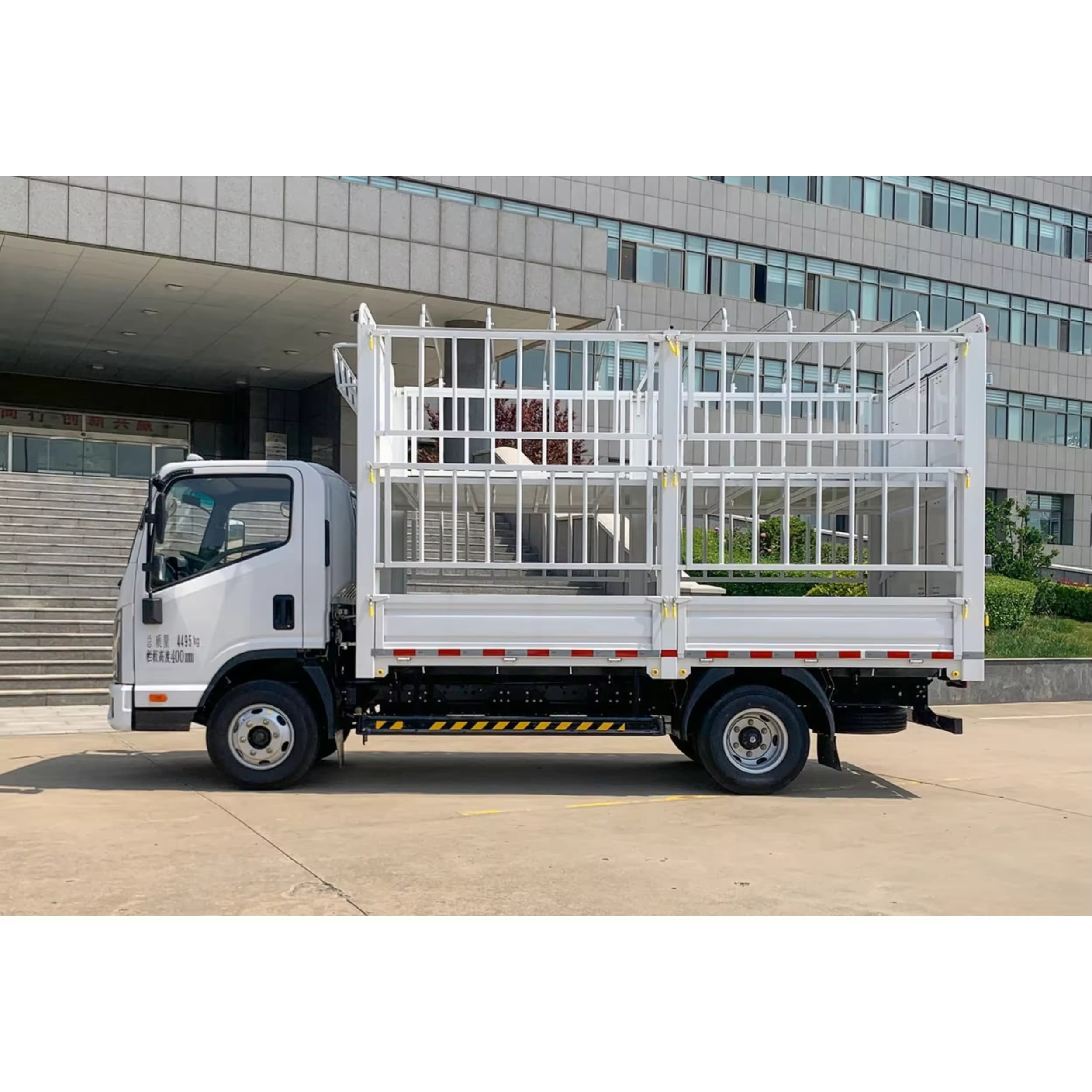 KAMA 2x4 Pure Electric Mini Van | EV Light Cargo Van for Urban Delivery