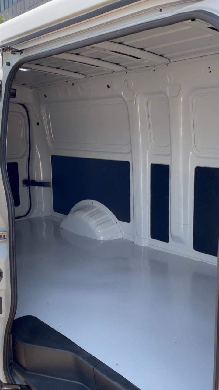 KAMA ES6 Electric Cargo Van | Configuration and Export Checks